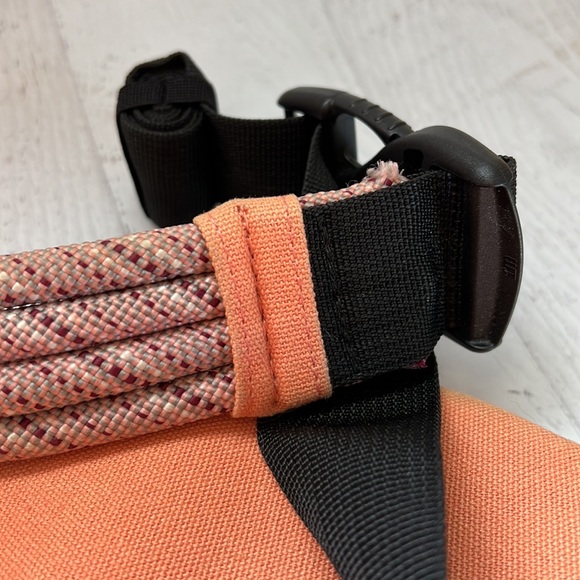 Kavu Rope Bag Full Size in Coral - Good Used Condition - Picture 10 of 11